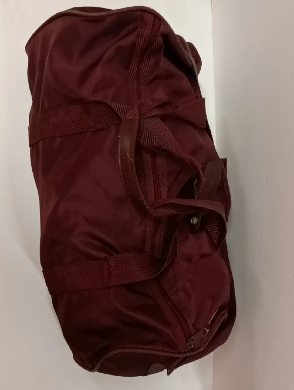 Pierre Cardin spacious duffel